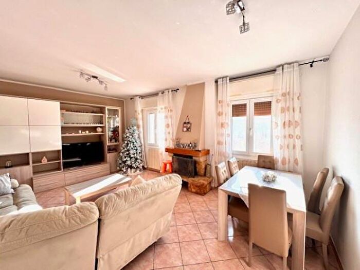 Appartamento con 5 locali in vendita in Via Torretta, Gaggio Montano