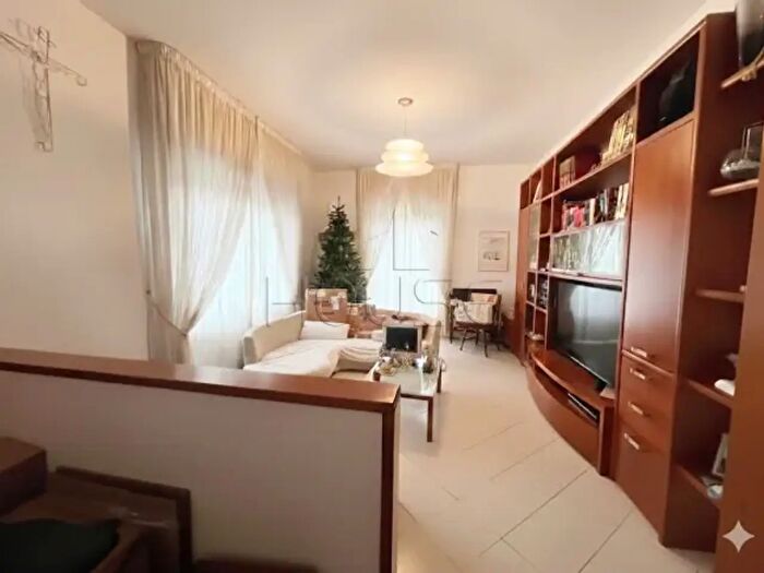 Casa con 6 locali in vendita in Via Aretina, Castiglion Fiorentino