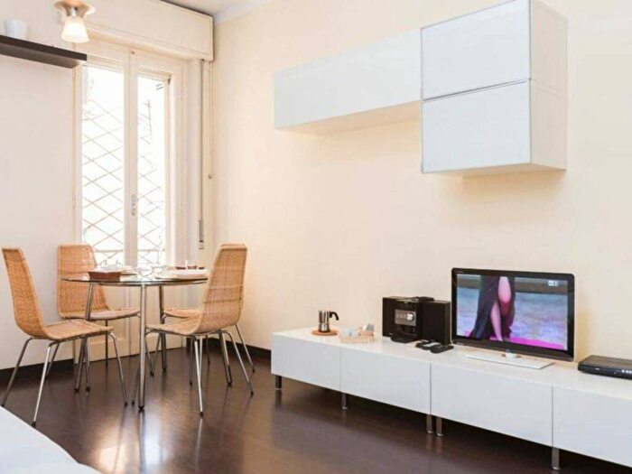 Appartamento bilocale in affitto in Via Scipione Pistrucci, Martini Insubria, Milano