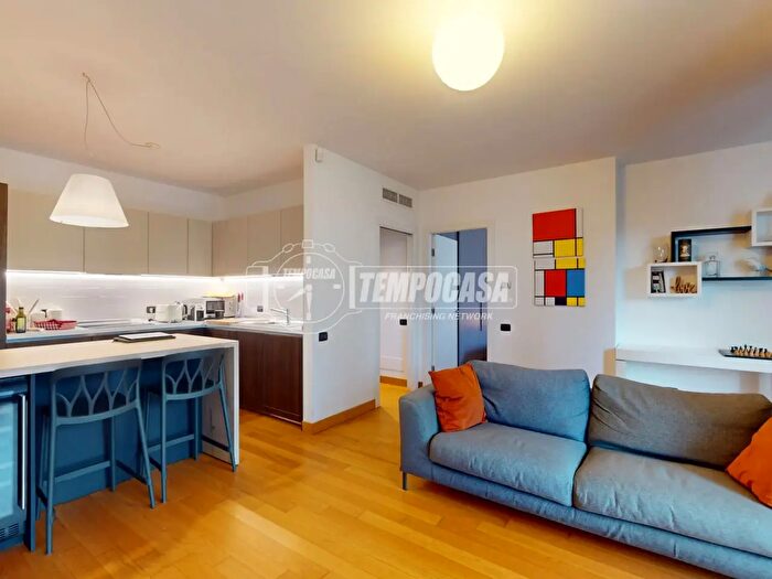 Appartamento bilocale in vendita in Via Traiano, Milano