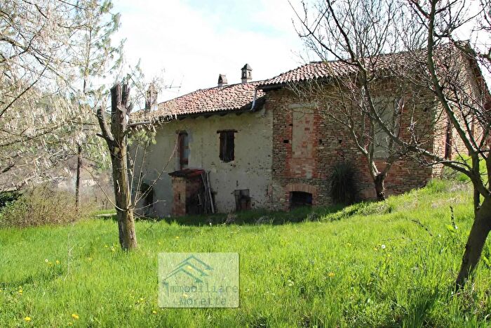 Casa con 5 locali in vendita in Alba, Alba