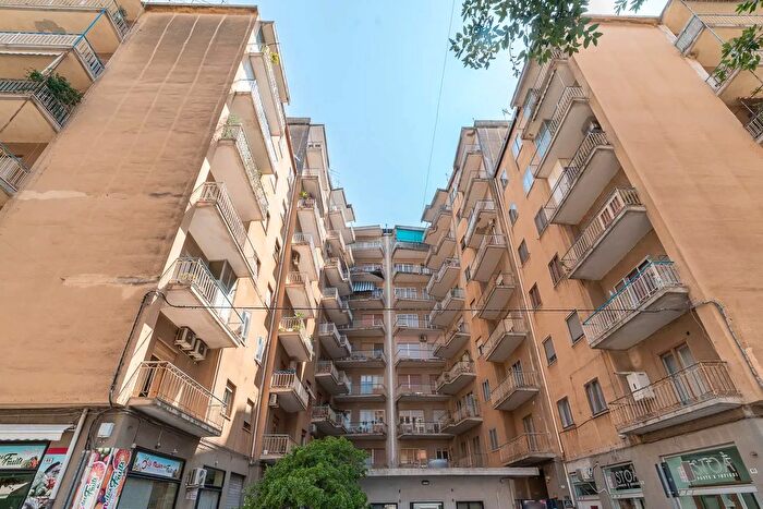 Appartamento con 5 locali in vendita in Viale Mario Milazzo Caltagirone, Caltagirone