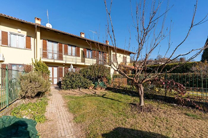Casa quadrilocale in vendita in Via Monferrato, Castelnuovo Don Bosco