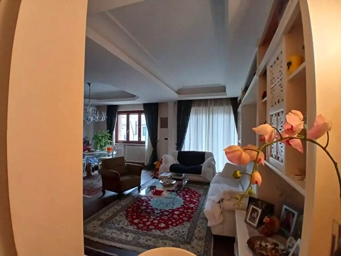 Appartamento con 6 locali in vendita in Corso Umberto I°, Civitanova Marche