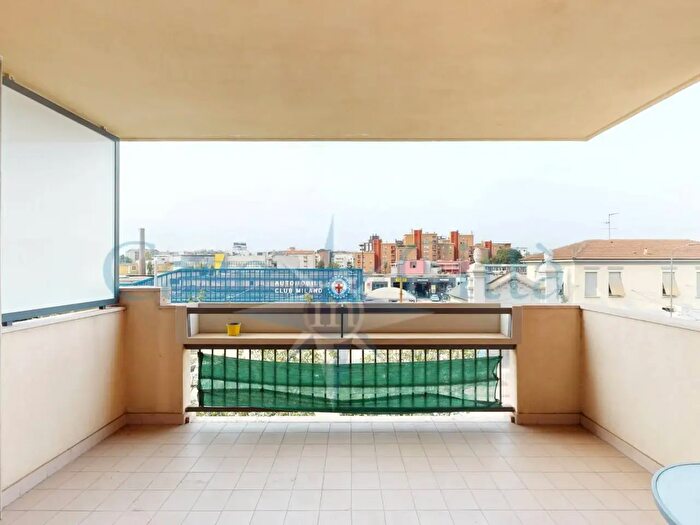 Appartamento monolocale in affitto in Viale Espinasse, Milano