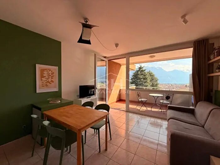 Appartamento bilocale in vendita in Via Giacomo Bozzoni, Riva Del Garda