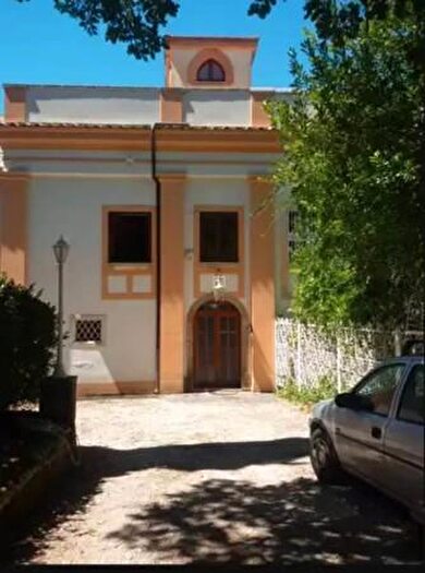 Casa con 6 locali in vendita in Contrada Caprignola Snc, Buccino