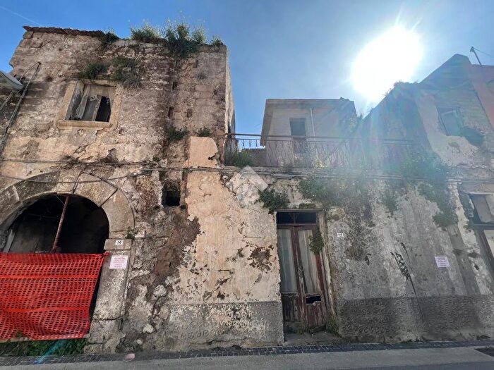 Casa bilocale in vendita in Via Brodella, Mondragone