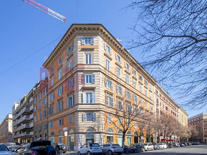 Appartamento bilocale in affitto in Via Boncompagni, Sallustiano, Roma