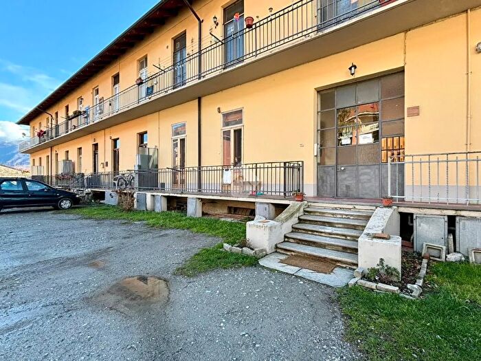 Appartamento quadrilocale in vendita in Via Guglielmo Marconi, Borgone Susa