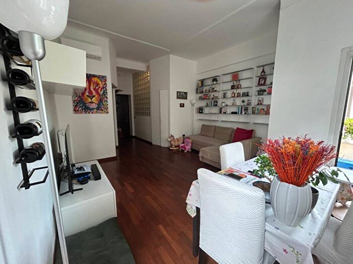 Appartamento bilocale in affitto in Via Carlo Ravizza, Amendola Buonarroti, Milano