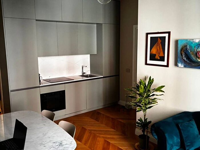 Appartamento bilocale in affitto in Via Claudio Monteverdi, Buenos Aires, Milano