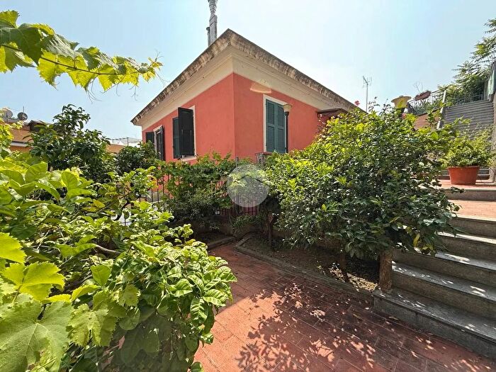 Case in Vendita e in Affitto - 3