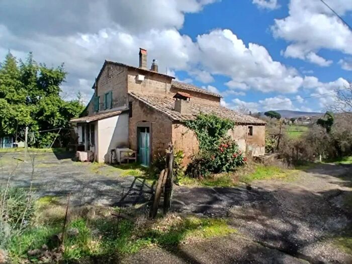 Casa con 6 locali in vendita in Strada Provinciale Mazzocchio, Vetralla