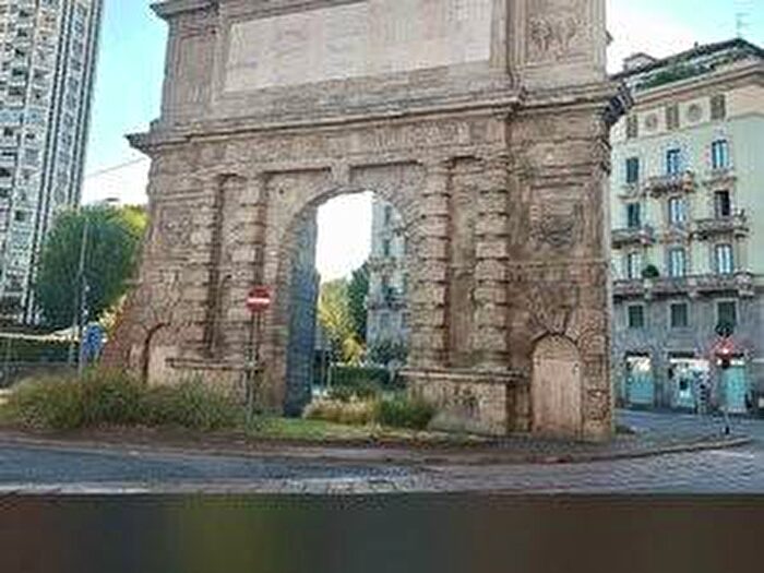 Appartamento monolocale in affitto in Viale Sabotino, Porta Romana Medaglie dOro, Milano