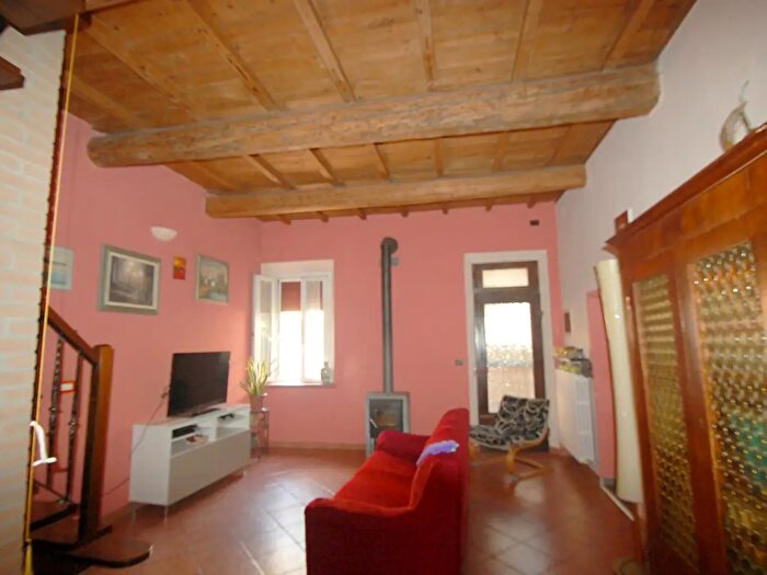 Casa con 8 locali in vendita in Ferrara