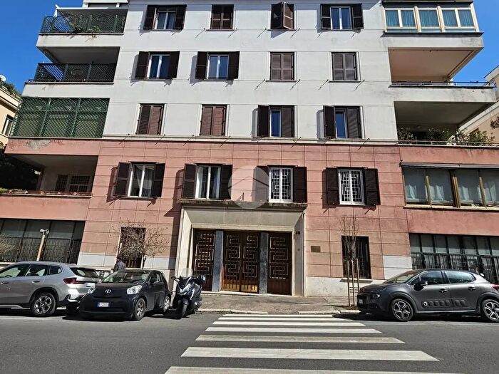 Appartamento bilocale in vendita in Via Giovanni Antonelli, Roma