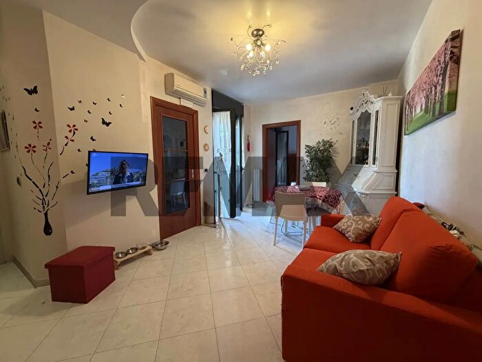 Appartamento trilocale in vendita in Via Sciabelle, Taranto