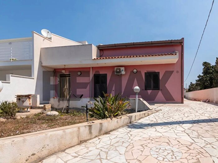 Casa con 5 locali in vendita in Stradale Provinciale Snc, Vittoria