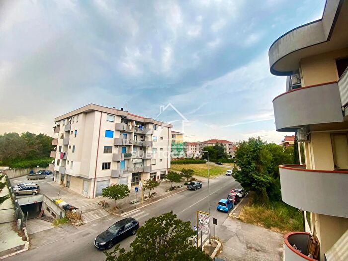 Appartamento bilocale in vendita in Via India Termoli Cb, Termoli