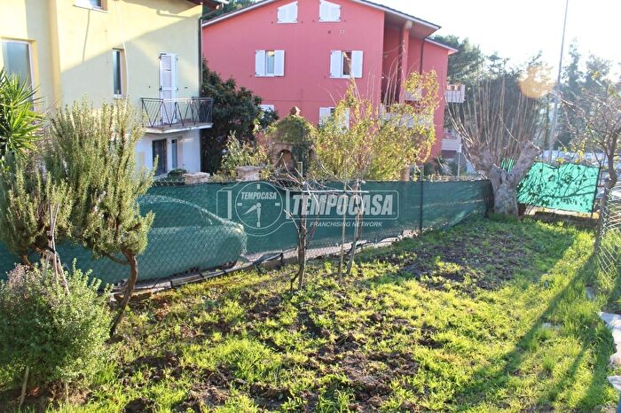 Appartamento con 5 locali in vendita in Viale della Repubblica, Santa Maria Nuova