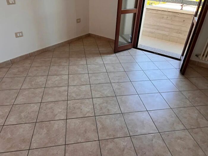 Appartamento trilocale in affitto in Via Filippo Re, Cesena