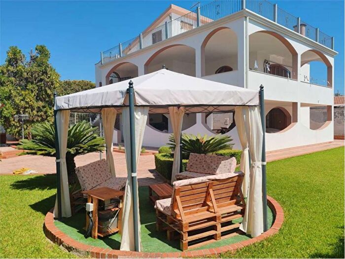 Casa con 5 locali in affitto in Terrauzza, Siracusa