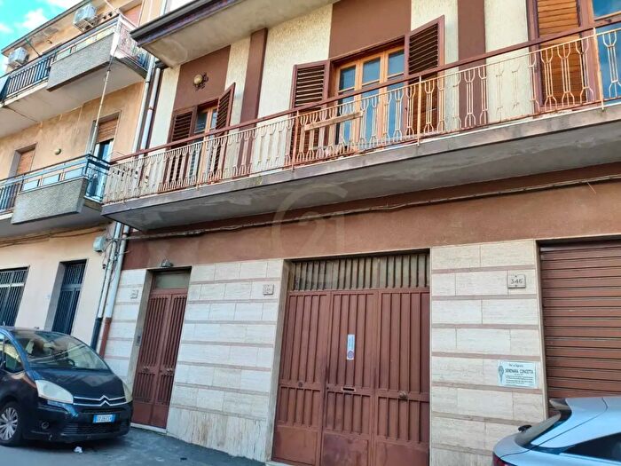 Appartamento bilocale in affitto in Via III Retta Levante, Belpasso