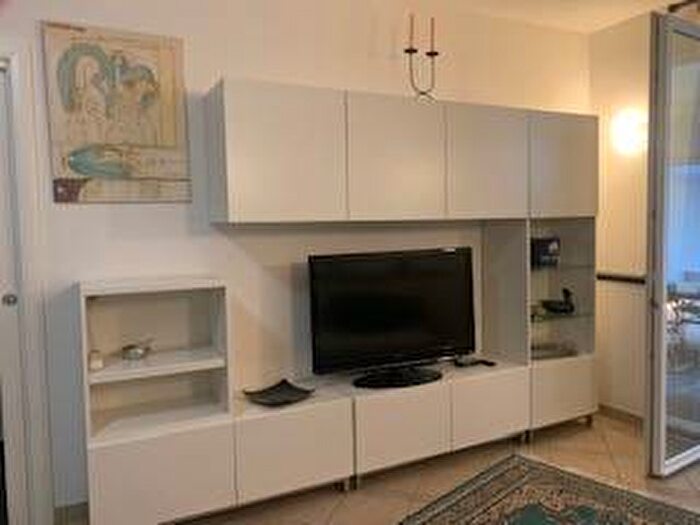 Appartamento trilocale in affitto in Viale Fiume, Abissinia, Riccione