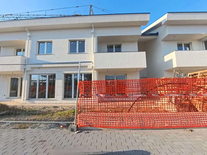 Casa con 7 locali in vendita in Via Ursula Hirschmann, Santarcangelo Di Romagna