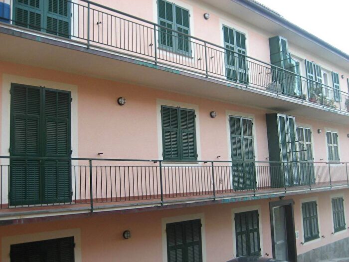 Appartamento quadrilocale in affitto in Via Costa, Garbarini, Tribogna