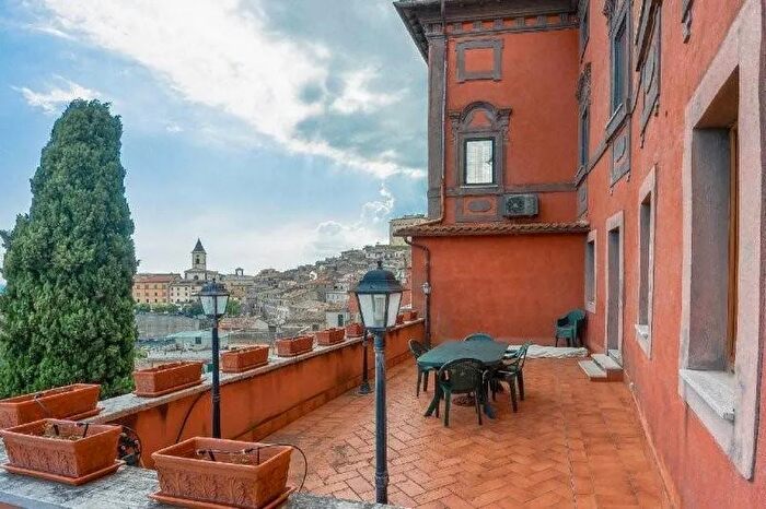 Appartamento con 9 locali in vendita in Via Zancati Paliano Frosinone, Paliano