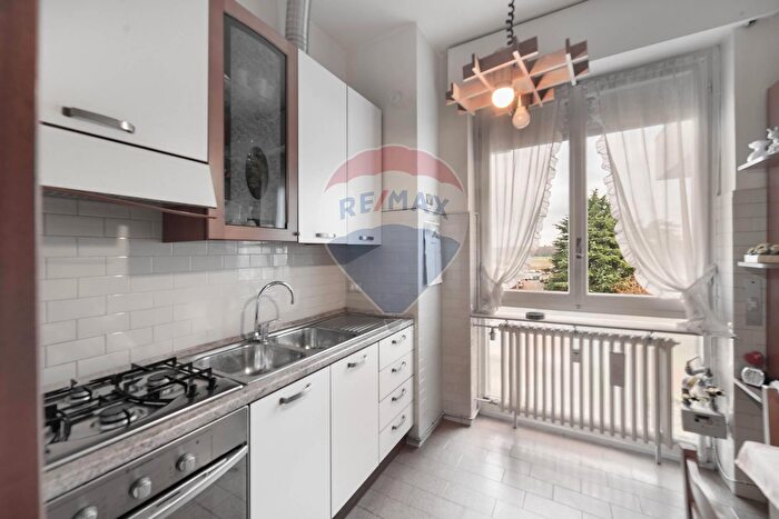 Appartamento bilocale in vendita in Via Padre Illuminato Colombo, Bernareggio