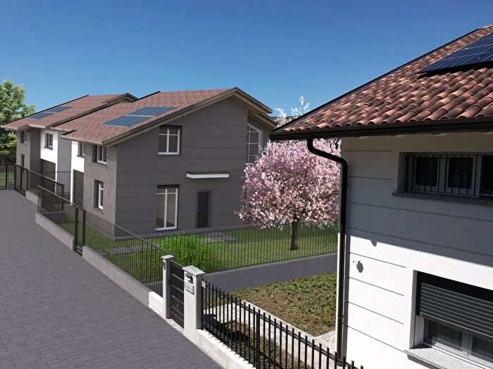 Case in Vendita e in Affitto - 2