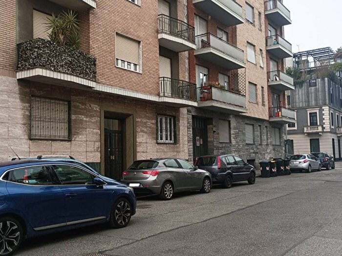 Appartamento bilocale in affitto in Via Padova, Aurora, Torino