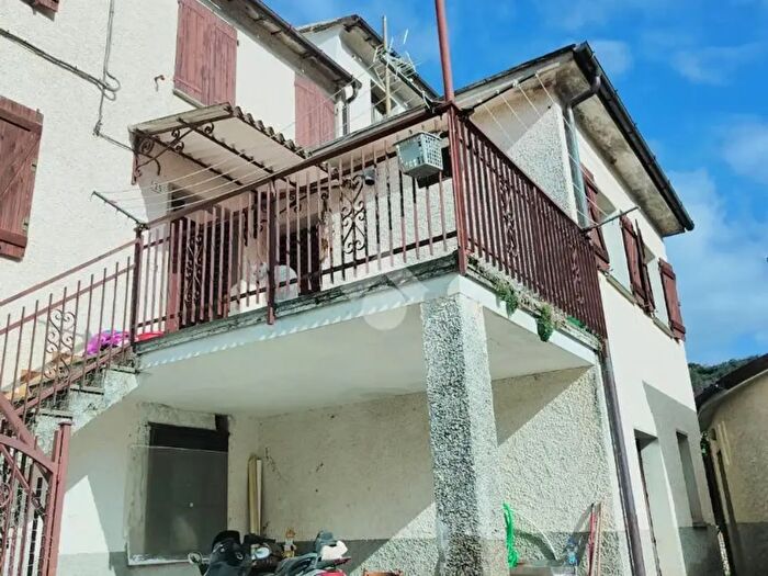 Casa quadrilocale in vendita in Via S Biagio, Ne