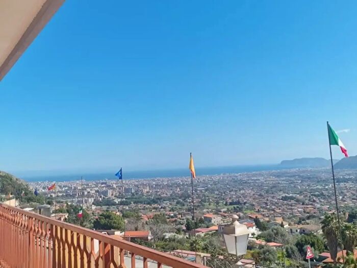 Appartamento quadrilocale in vendita in Via B dAcquisto, Monreale