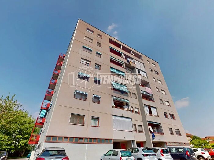 Appartamento con 5 locali in vendita in Strada Pasubio B, Moncalieri