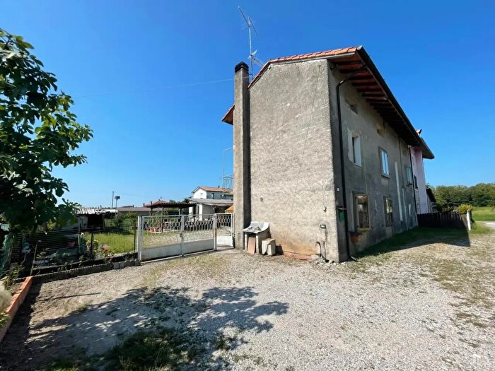 Casa con 5 locali in vendita in San Giorgio Della Richinvelda