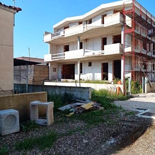 Casa con 5 locali in vendita in Via Roma, Castello Di Cisterna