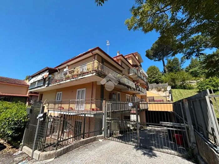 Appartamento bilocale in vendita in Via Ludovco Ariosto, Morlupo