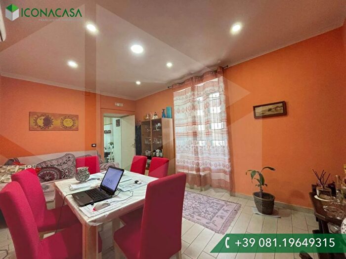 Appartamento trilocale in vendita in Via Matteo Renato Imbriani, Napoli