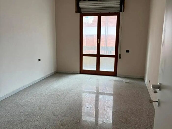Casa con 5 locali in affitto in Carrara