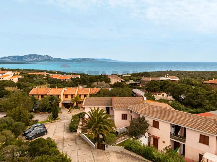 Appartamento trilocale in vendita in Località Cala dei Rosmarini Snc, Stintino