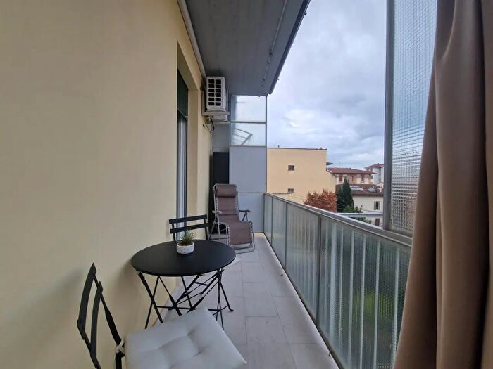 Appartamento monolocale in affitto in Via Puccinotti, Firenze