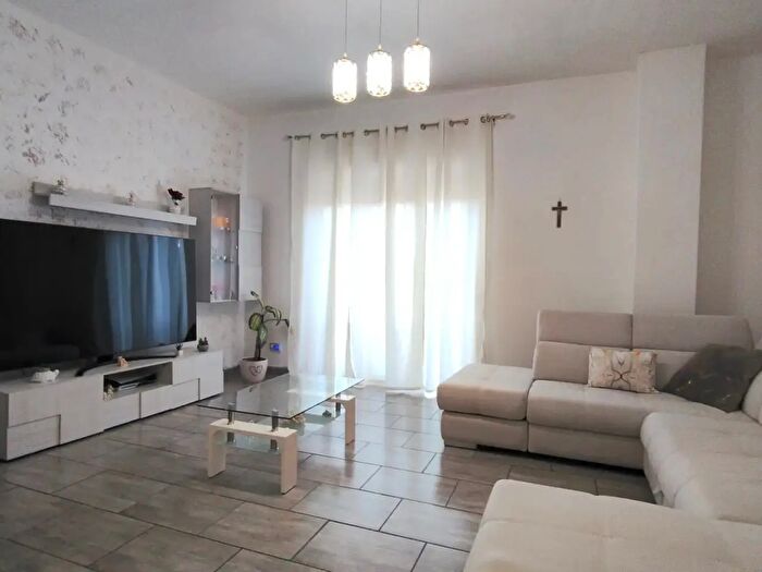 Appartamento quadrilocale in vendita in Via Serra Belvedere, Misterbianco