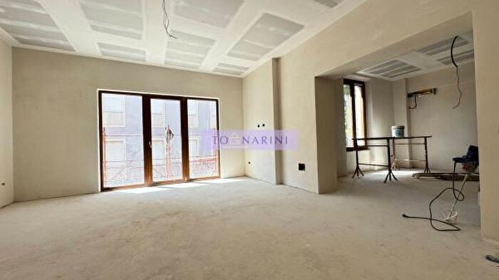 Appartamento con 6 locali in vendita in Via Armando Diaz, Montecatini Terme