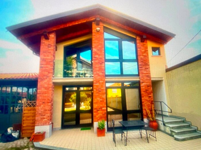 Appartamento monolocale in affitto in Via Fabbriche, Centro, Caselle Torinese