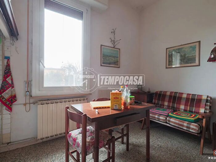 Casa con 7 locali in vendita in Via Francesco Lovatelli, Ravenna