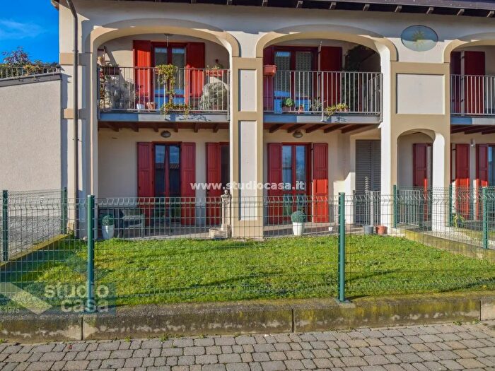 Case in Vendita e in Affitto - 2